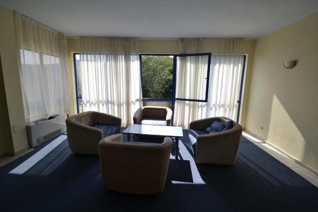 גולדן סנדס Hotel Dana Palace מראה חיצוני תמונה